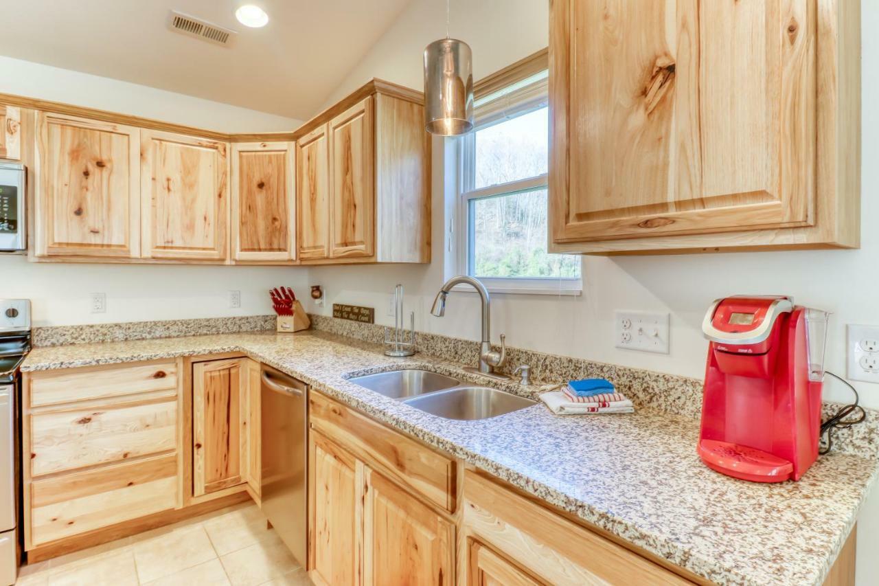 2 Bed 2 Bath Vacation Home In Whittier III ภายนอก รูปภาพ